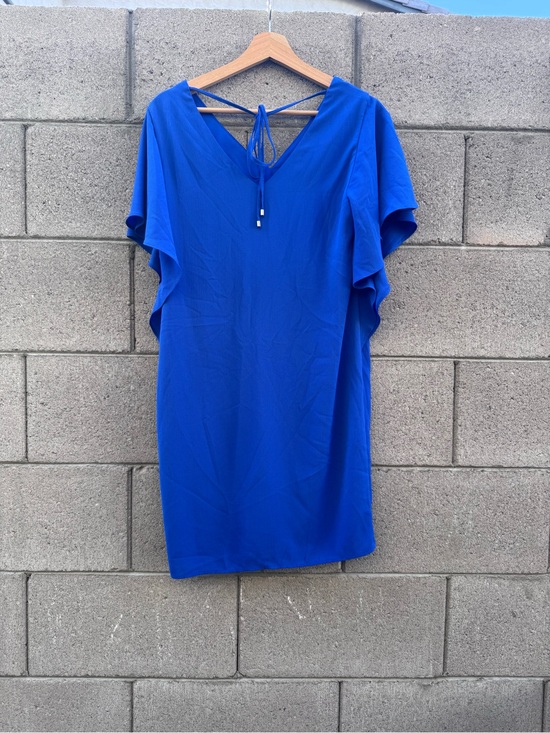 Eliza J Dresses & Skirts - Eliza J Electric Blue Mini Dress